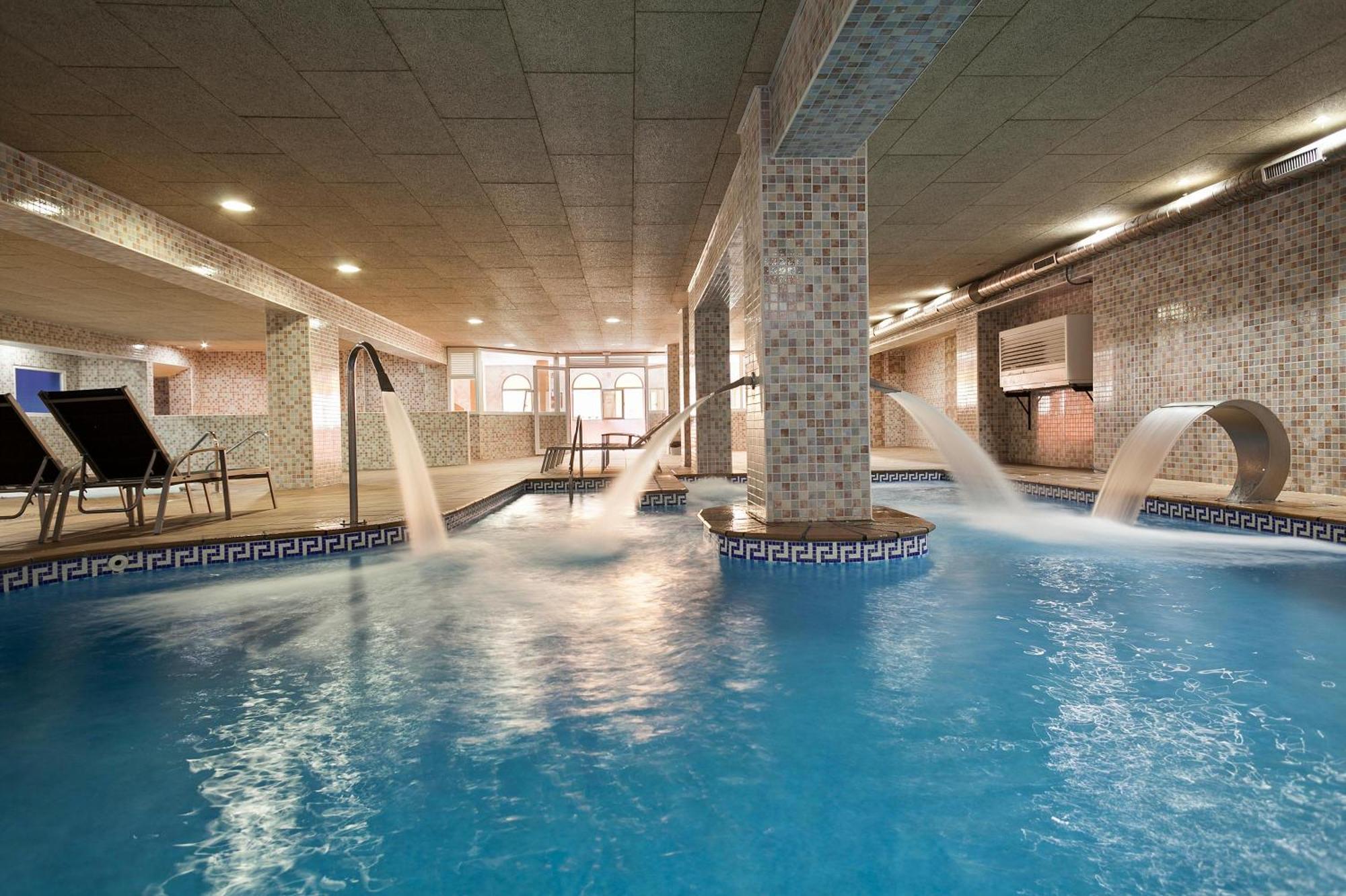 Apartahotel Alcazar