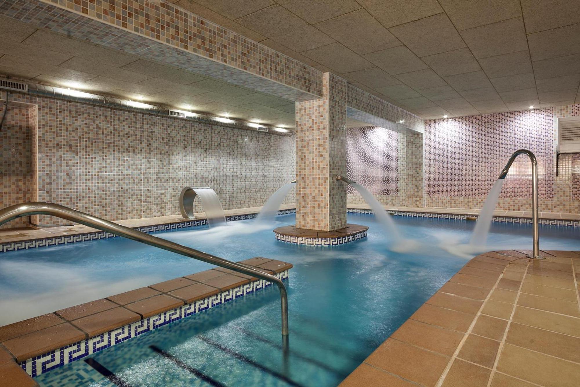 Alcazar Apartahotel La Herradura (Granada)